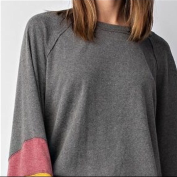 1 LEFT Odelle Color block long sleeve cutie. - Picture 4 of 4